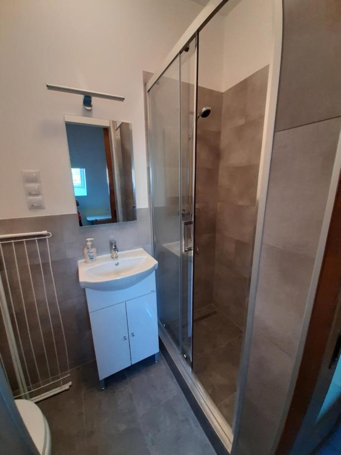 Gyopár Gyöngye Apartmanház Orosháza Exterior foto